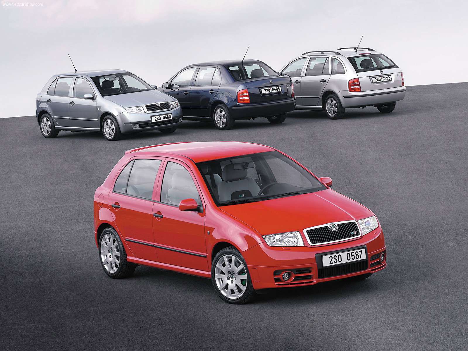 skoda-fabia_2003_1600x1200_wallpaper_04