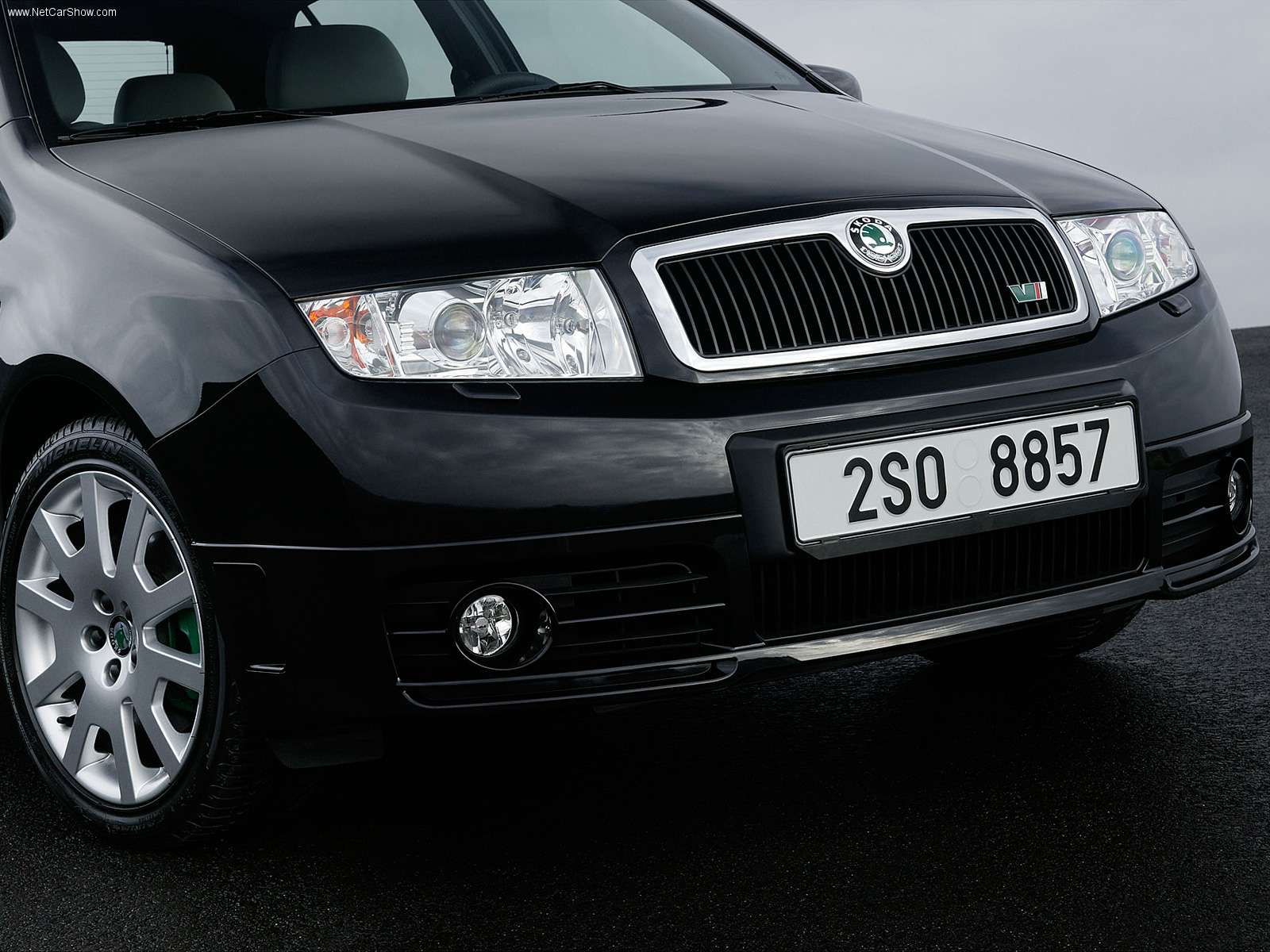 skoda-fabia_rs_2003_1600x1200_wallpaper_0b