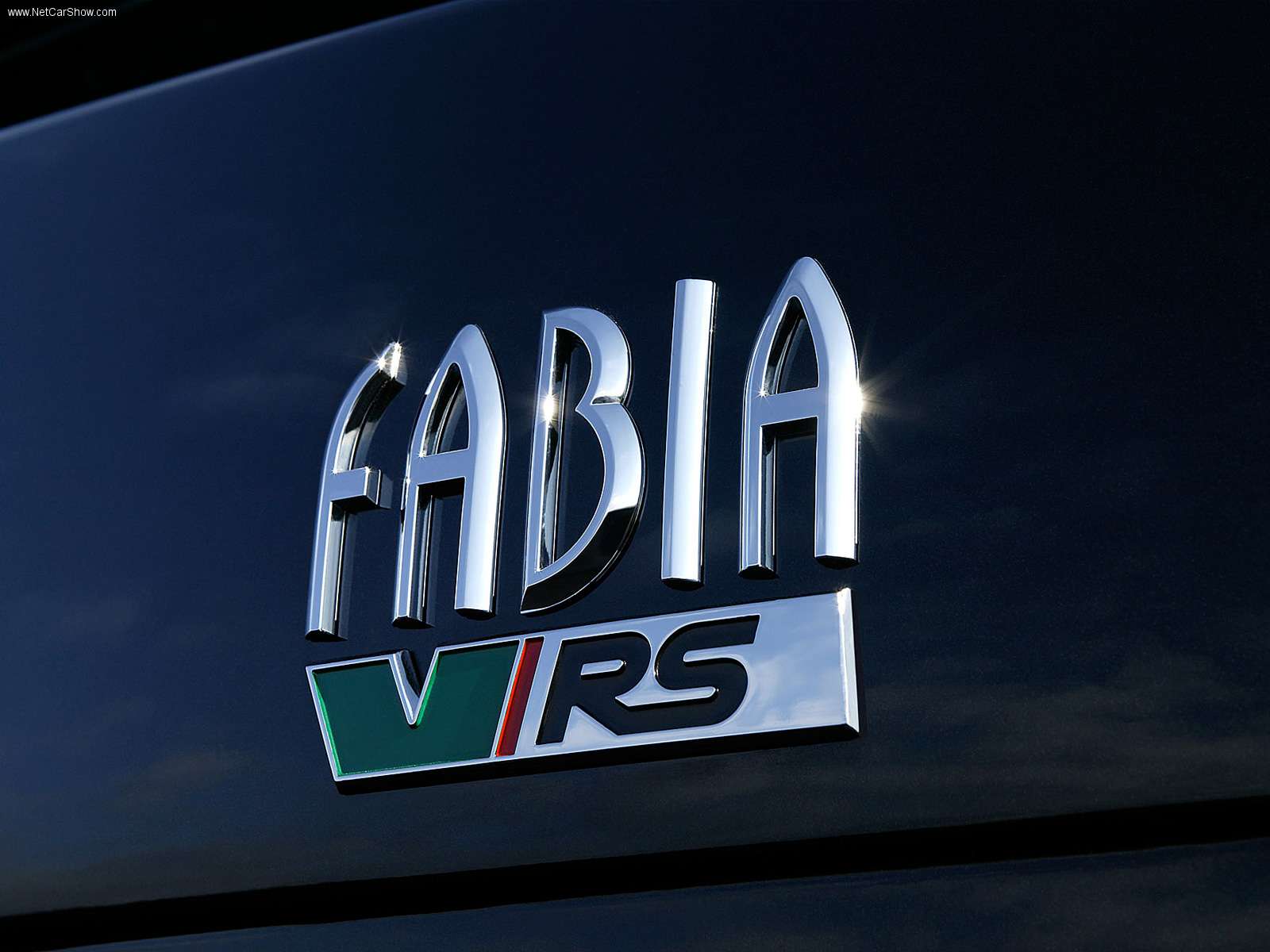 skoda-fabia_rs_2003_1600x1200_wallpaper_0e