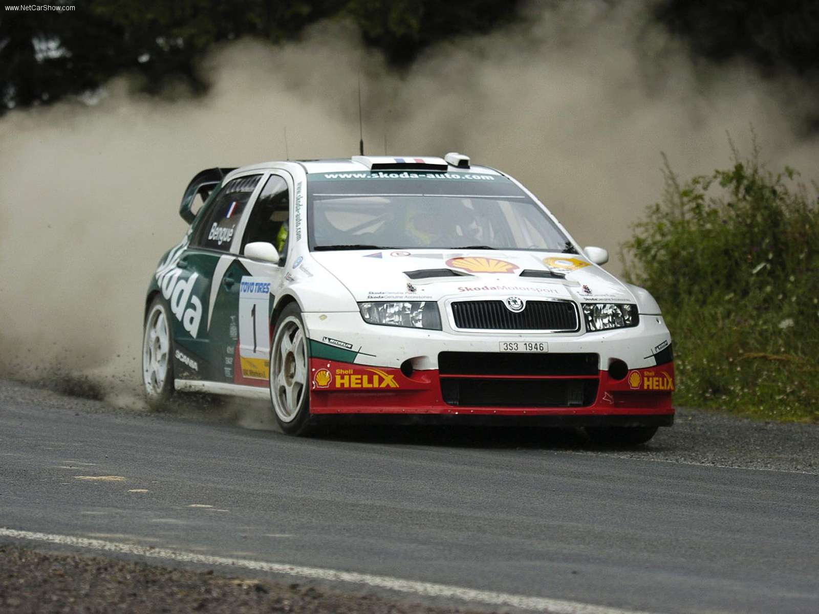 skoda-fabia_wrc_05_2005_1600x1200_wallpaper_02